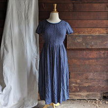 Load image into Gallery viewer, 90s Vintage Diamond Print Maxi Dress
