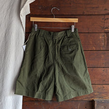 Load image into Gallery viewer, 90s Vintage Olive Green Wide Leg Shorts

