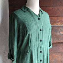 Load image into Gallery viewer, 50s/60s Vintage Plus Size Green Rayon Shirt Dress
