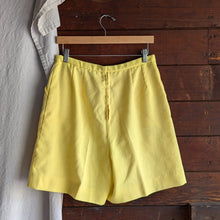 Load image into Gallery viewer, 70s Vintage Yellow Daisy Shorts
