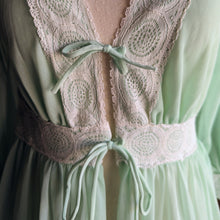 Load image into Gallery viewer, Vintage Green Nylon Peignoir with Lace
