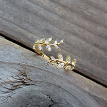 Load image into Gallery viewer, Adjustable Gold Plated Fern Leaf Ring

