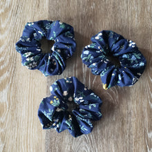 Load image into Gallery viewer, Navy Floral Print Scrunchies
