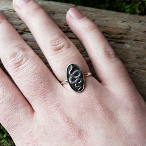 Sterling Silver Snake Relief Ring (size 7)