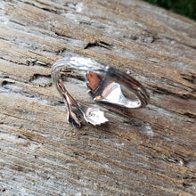 Load image into Gallery viewer, Sterling Silver Adjustable Leaf Ring
