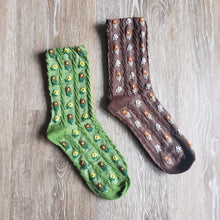 Load image into Gallery viewer, Floral Stripe Socks
