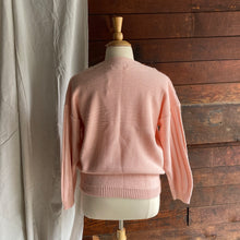 Load image into Gallery viewer, 90s Vintage Plus Size Cable Knit Sweater
