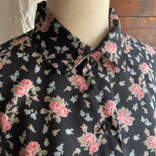 Load image into Gallery viewer, 80s Vintage Rayon-Blend Floral Blouse
