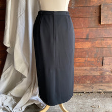 Load image into Gallery viewer, 90s Vintage Black Poly/Twill Blend Maxi Skirt
