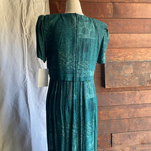 Load image into Gallery viewer, 80s Vintage Rayon Maxi Dress
