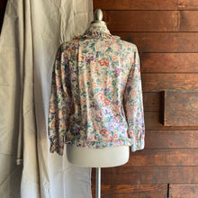 Load image into Gallery viewer, 80s Vintage Floral Print Blouse
